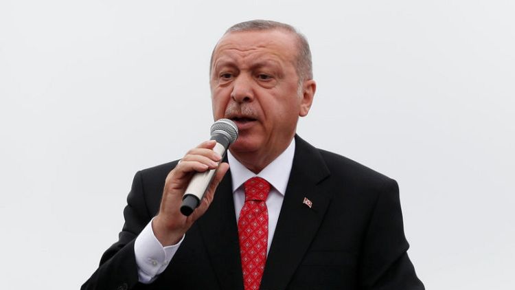 اردوغان يتعهد بأن تعود تركيا إلى أسعار الفائدة المنخفضة