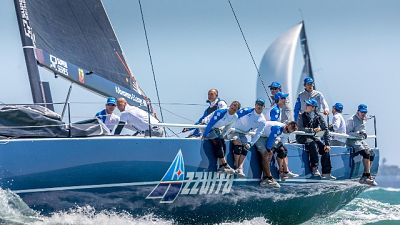 Vela: 52 Super Series, comanda Azzurra Vela: 52 Super Series, comanda Azzurra
