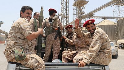 الحوثيون يقولون إنهم استهدفوا مطار جازان في السعودية