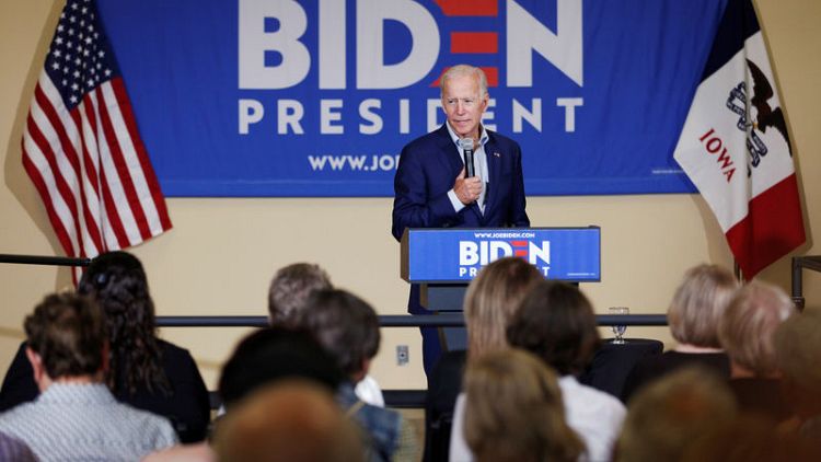 Controversies test appeal of Democrats Biden, Buttigieg to black voters