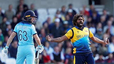 Malinga steers Sri Lanka to thrilling win over England in World Cup Malinga steers Sri Lanka to thrilling win over England in World Cup