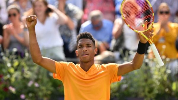 Le Canadien Félix Auger-Aliassime se qualifie pour les demi-finales du Queen's le 21 juin 2019 Le Canadien Félix Auger-Aliassime se qualifie pour les demi-finales du Queen's le 21 juin 2019