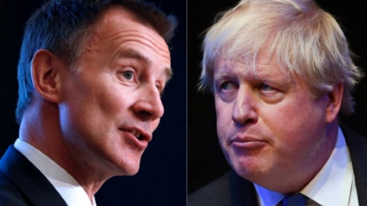 Jeremy Hunt (à gauche) et Boris Johnson 