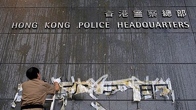 HK protesters disperse after blockading police headquarters HK protesters disperse after blockading police headquarters