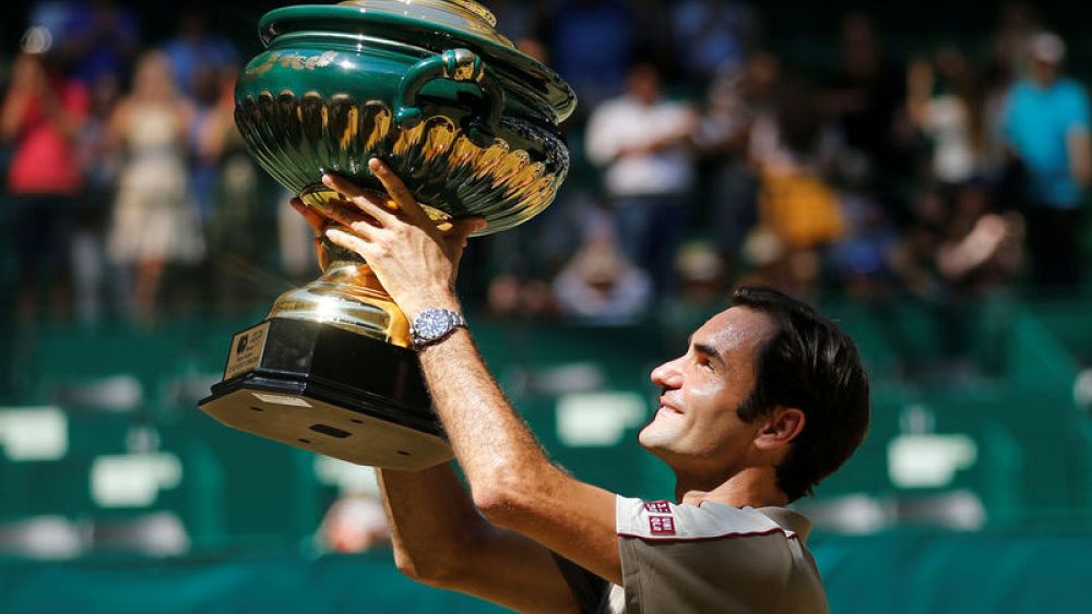 1000x563_federer-primed-for-wimbledon-charge-after-sealing-10th-halle-crown.jpg