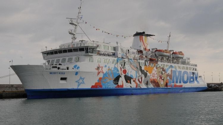 Sciopero in Corsica blocca nave Moby