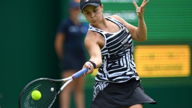 L'Australienne Ashleigh Barty, nouvelle N.1 mondiale, lors de sa victoire en finale à Birmingham le 23 juin 2019