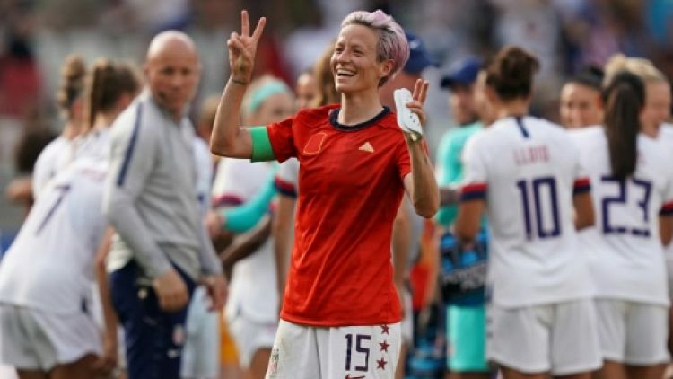 La capitaine américaine Megan Rapinoe auteure d'un doublé lors de la victoire 2-1 sur l'Espagne lors du Mondial à Reims le 24 juin 2019