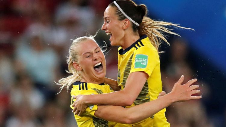 Sweden sink Canada to set up Germany clash