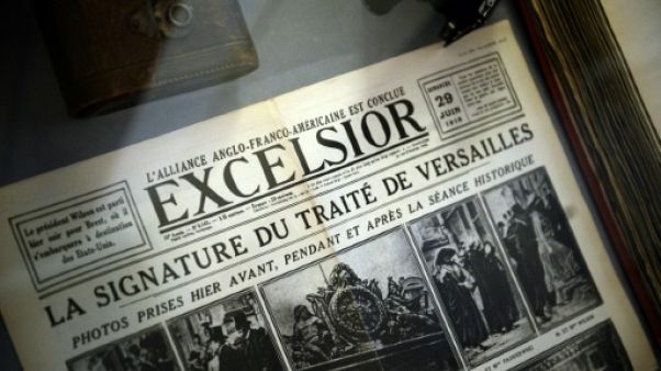 La Une du 29 juin 1919 du journal L'Excelsior, photograpiée en 2014 au Musée des lettres et manuscrits à Paris La Une du 29 juin 1919 du journal L'Excelsior, photograpiée en 2014 au Musée des lettres et manuscrits à Paris