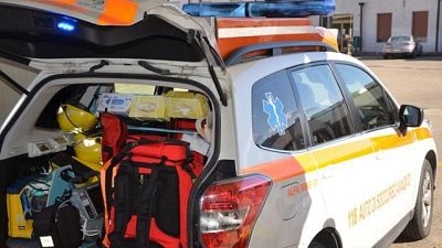 Scontro tra tir, auto e bisarca, 2 morti Scontro tra tir, auto e bisarca, 2 morti