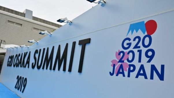 Une scène installée pour les participants au sommet du G20 à Osaka au Japon, photographiée le 26 juin 2019 Une scène installée pour les participants au sommet du G20 à Osaka au Japon, photographiée le 26 juin 2019