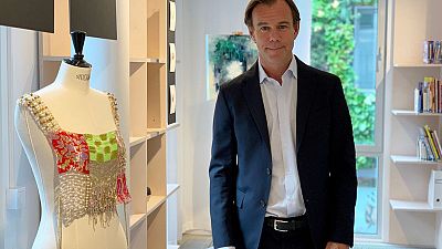 H&M shares jump as early summer sales shine H&M shares jump as early summer sales shine