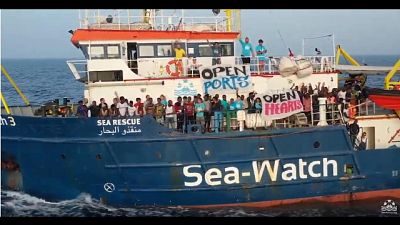 Parlamentari, su Sea Watch fino a sbarco Parlamentari, su Sea Watch fino a sbarco