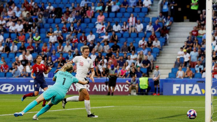 Inspired England outclass Norway to make semi-finals