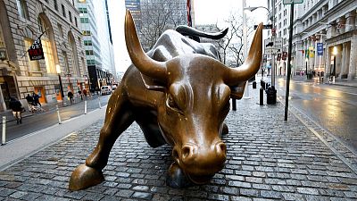 U.S. banks play cat-and-mouse game with Fed on capital returns U.S. banks play cat-and-mouse game with Fed on capital returns