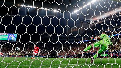 Chile beat Colombia in shootout to reach Copa semi-finals Chile beat Colombia in shootout to reach Copa semi-finals