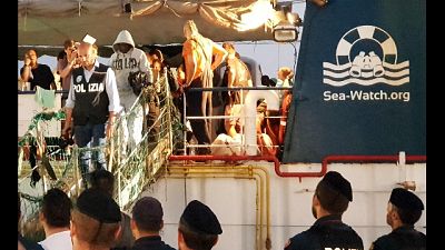 Sea Watch a Lampedusa,arrestata capitana Sea Watch a Lampedusa,arrestata capitana