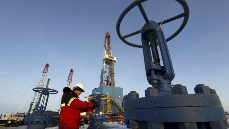 نوفاك: الاتفاق السعودي الروسي ليس نابعا من أزمة النفط الملوث