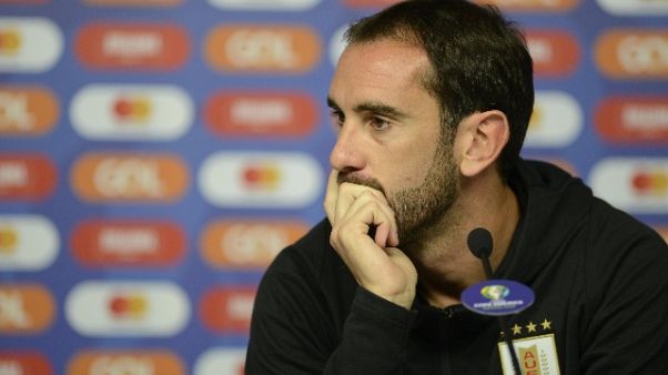 Inter, ufficiale l'ingaggio di Godin Inter, ufficiale l'ingaggio di Godin