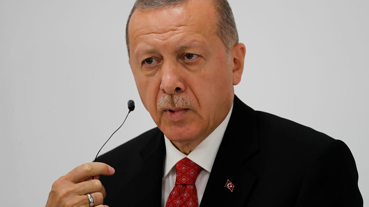 Turkey's Erdogan: Russian missile defence system to arrive in 10 days - media
