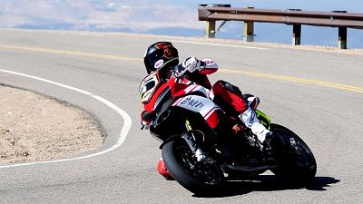 Pikes Peak, morto il pilota Ducati Dunne Pikes Peak, morto il pilota Ducati Dunne