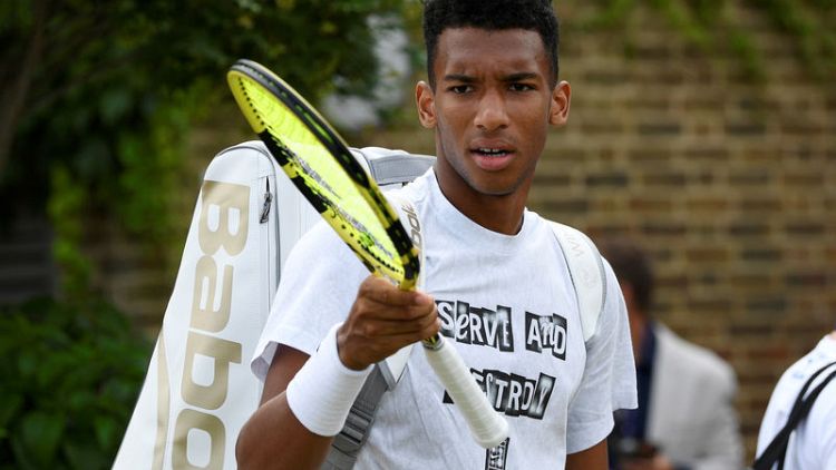 Auger-Aliassime up and running as fellow young guns flop