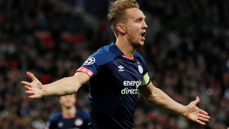 De Jong leaves PSV for Sevilla in 15-million euro deal