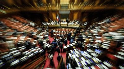 Ok Commissione a ddl taglio parlamentari Ok Commissione a ddl taglio parlamentari