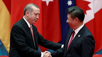 الصين تقول إن الرئيس التركي عرض المساعدة بشأن إقليم شينجيانغ