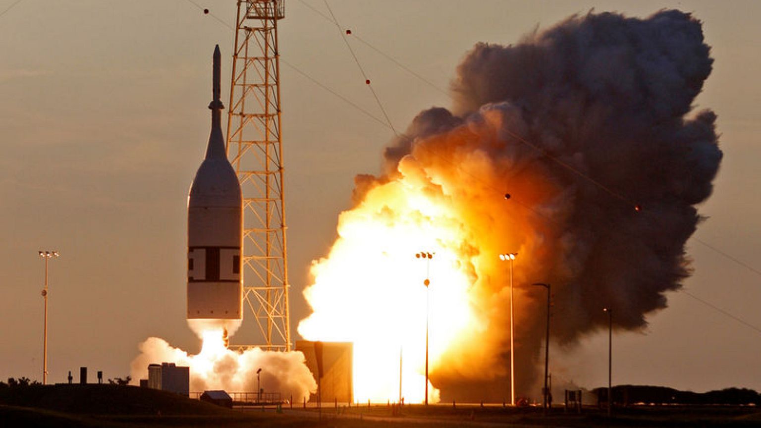 NASA tests abort system on astronaut capsule built for moon missions