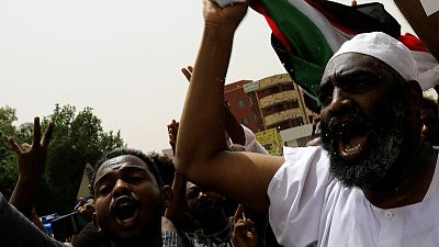 تلفزيون: المجلس العسكري السوداني يعفو عن 235 أسيرا من جماعة معارضة في دارفور