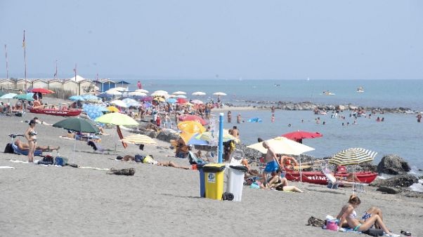 Quasi 32 milioni italiani in vacanza Quasi 32 milioni italiani in vacanza