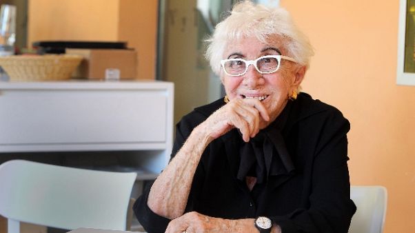 Casellati premia Wertmuller al Senato Casellati premia Wertmuller al Senato