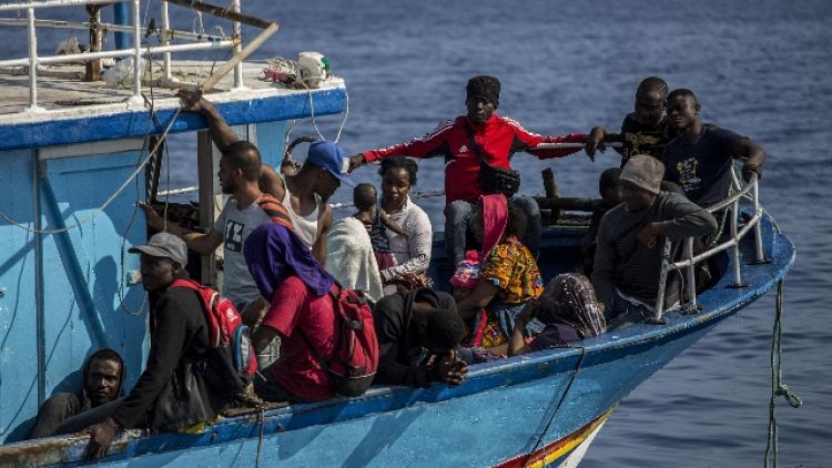 Lampedusa, secondo sbarco in poche ore