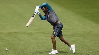 Former Pakistan captain Malik retires from ODIs Former Pakistan captain Malik retires from ODIs