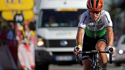 Cycling: Cavendish axe from Tour causes team rift Cycling: Cavendish axe from Tour causes team rift