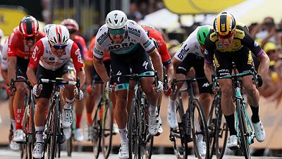 Cycling: Flying Dutchman Teunissen sprints to opening Tour stage win Cycling: Flying Dutchman Teunissen sprints to opening Tour stage win