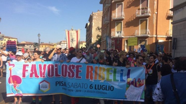 In 10mila a Pisa per il Toscana Pride