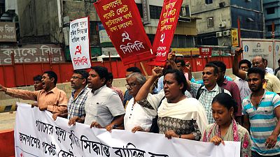 احتجاج في بنجلادش على رفع الحكومة لأسعار الغاز الطبيعي