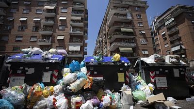 Rifiuti: Roma: 1.000 ton. da collocare Rifiuti: Roma: 1.000 ton. da collocare