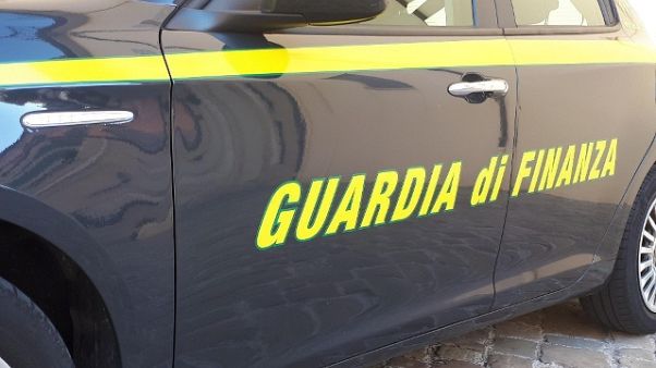 Furbetti in ospedale, 12 arrestati Furbetti in ospedale, 12 arrestati