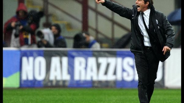 Inter: Icardi e Nainggolan con il gruppo Inter: Icardi e Nainggolan con il gruppo
