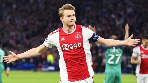 Raiola, De Ligt alla Juve? Manca sì Ajax Raiola, De Ligt alla Juve? Manca sì Ajax