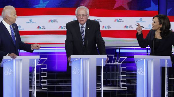 Factbox: Two Republicans, two dozen Democrats vie for U.S. presidential nomination Factbox: Two Republicans, two dozen Democrats vie for U.S. presidential nomination