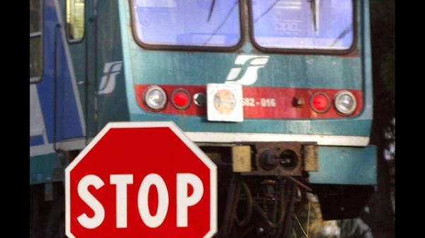 Lavori su Me-Pa, treni sospesi in estate Lavori su Me-Pa, treni sospesi in estate