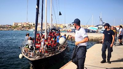 Migranti: Pm convalida sequestro Alex Migranti: Pm convalida sequestro Alex