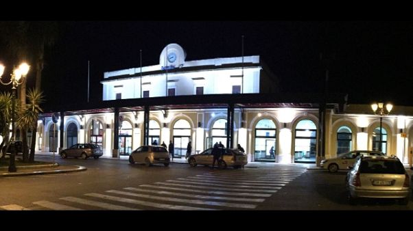 Operaio ferrovia muore folgorato Operaio ferrovia muore folgorato