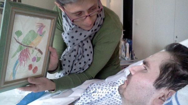 Papa: prego per malati lasciati morire Papa: prego per malati lasciati morire