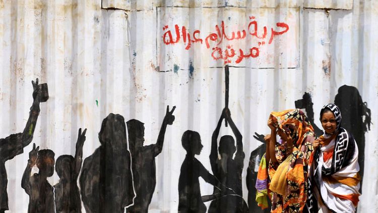 في حي بري مهد انتفاضة السودان.. النشطاء مختلفون حول اتفاق المرحلة الانتقالية